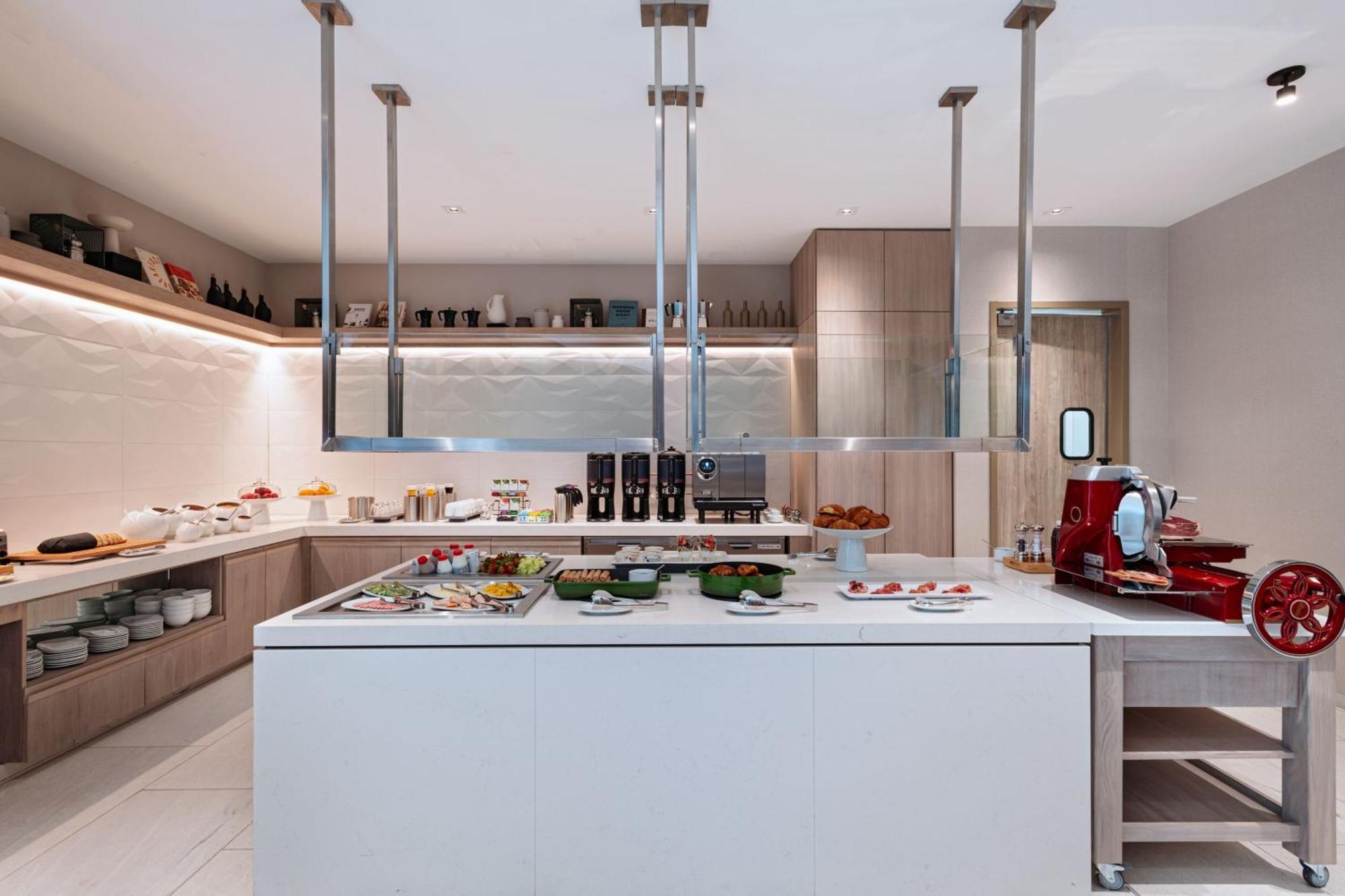 Ac Hotel By Marriott Waco Downtown Bagian luar foto