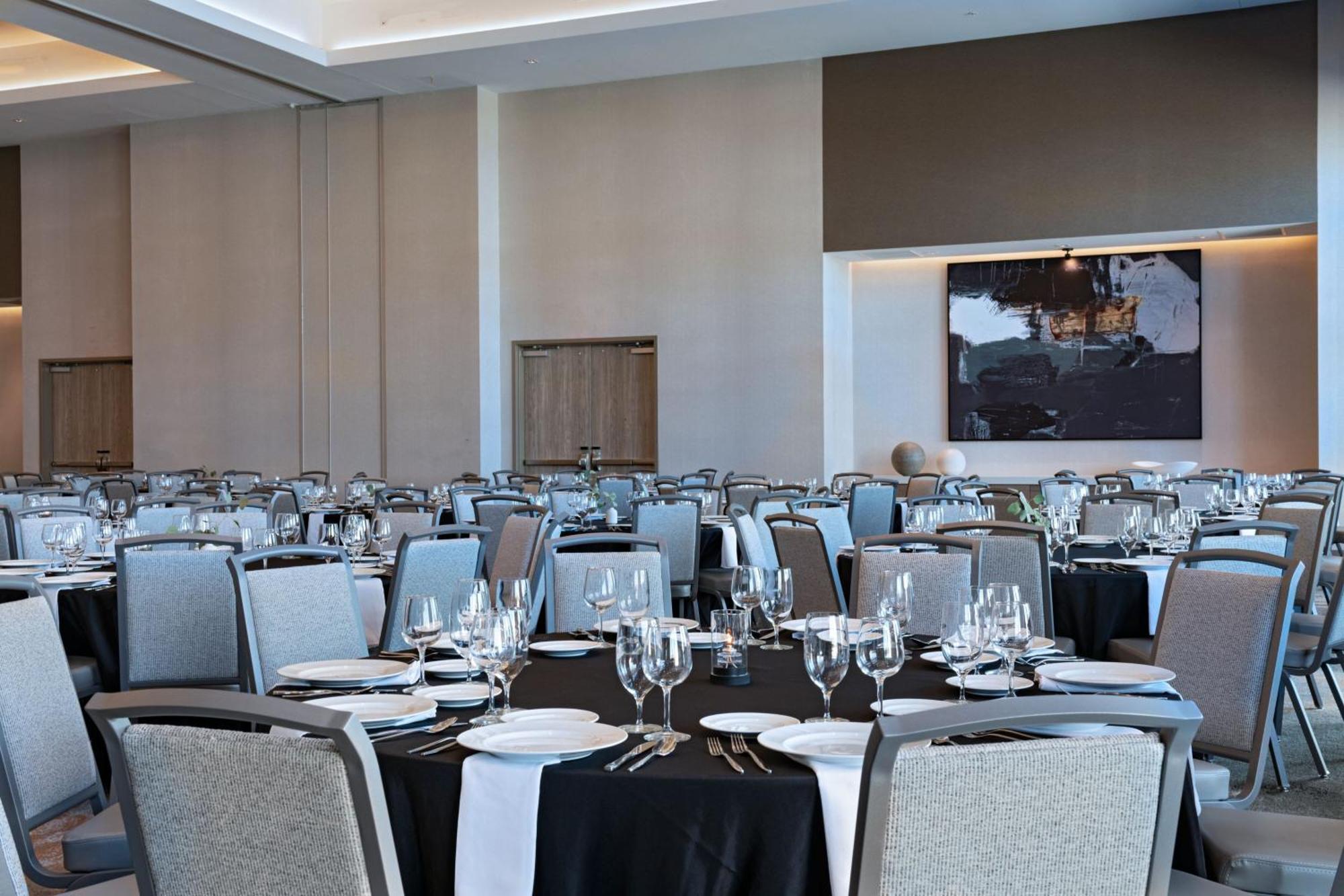 Ac Hotel By Marriott Waco Downtown Bagian luar foto