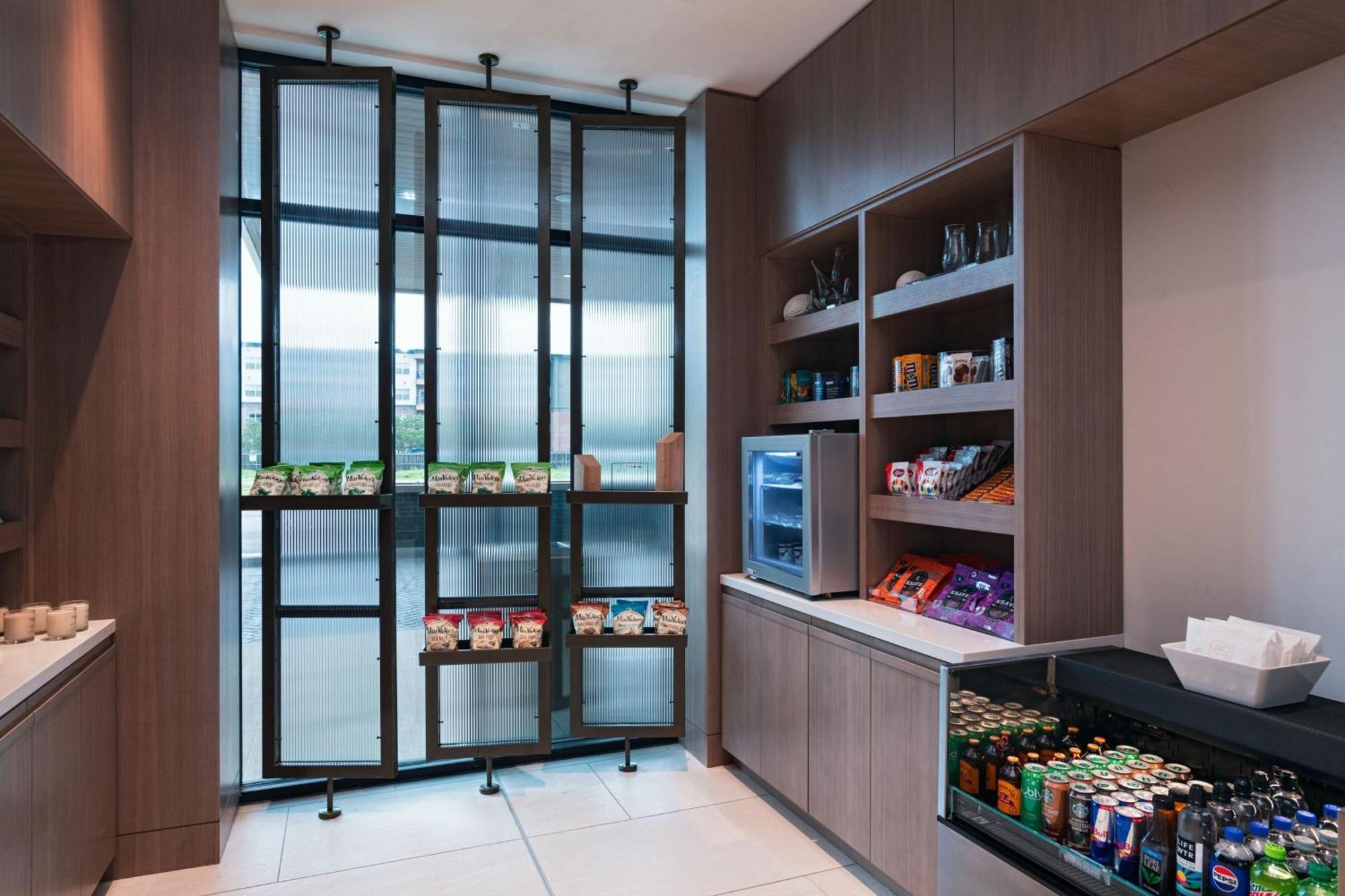 Ac Hotel By Marriott Waco Downtown Bagian luar foto
