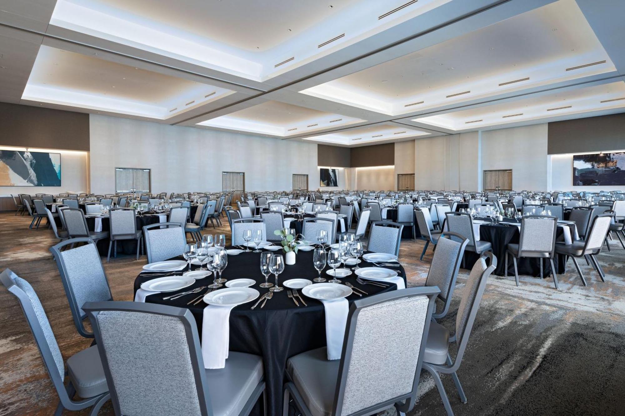 Ac Hotel By Marriott Waco Downtown Bagian luar foto