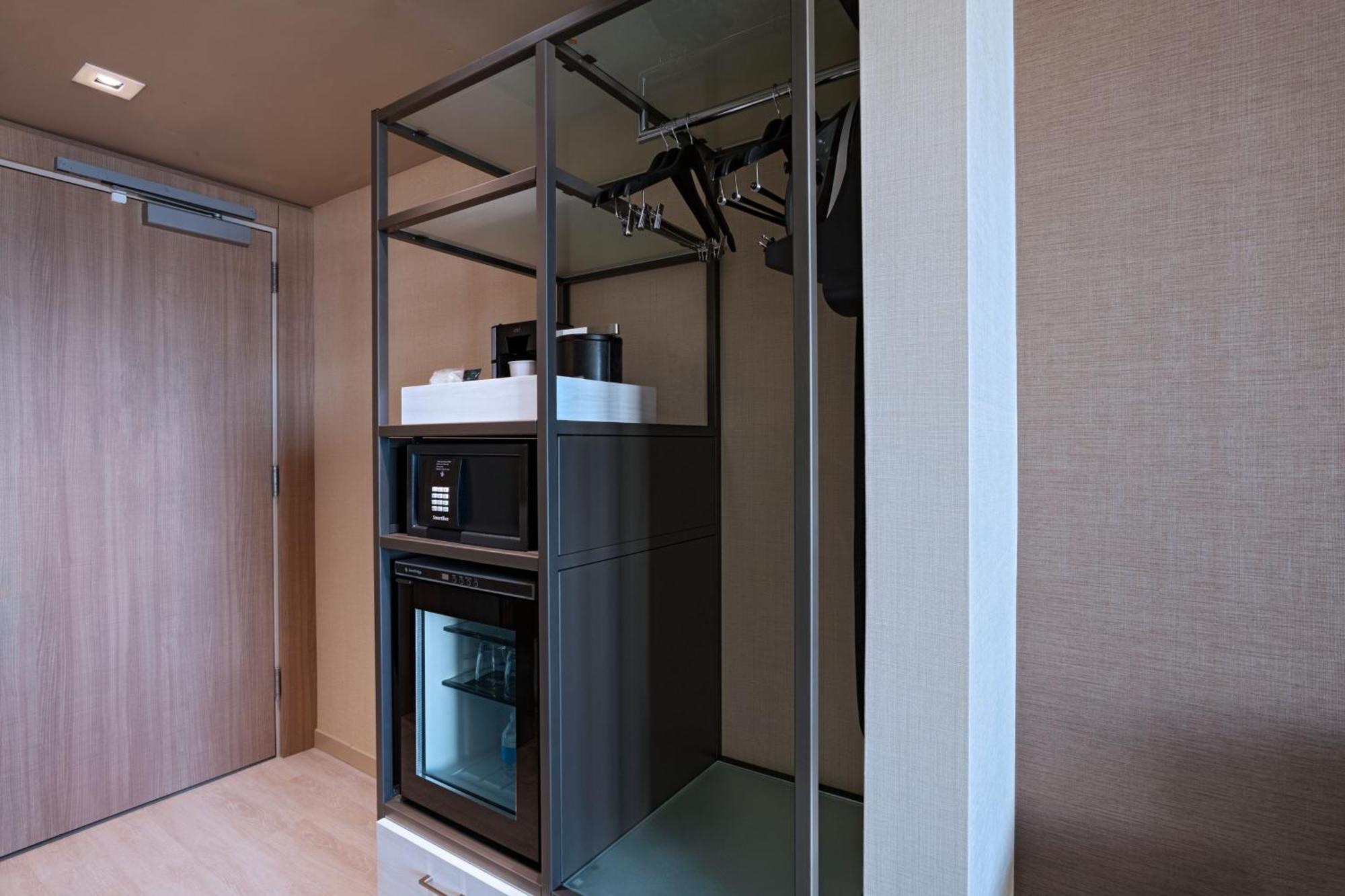 Ac Hotel By Marriott Waco Downtown Bagian luar foto